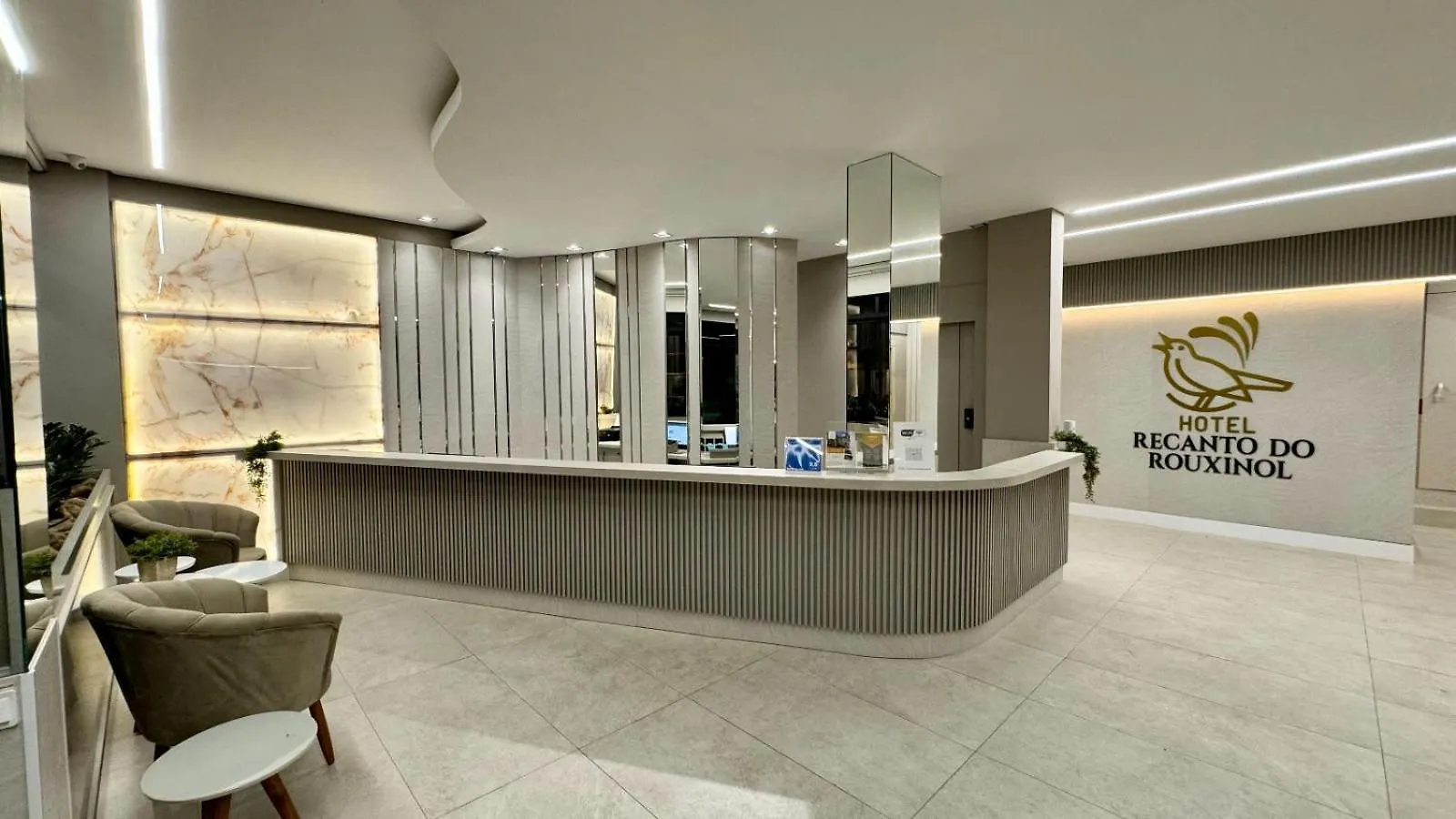 פיראטובה Hotel Recanto Do Rouxinol 3*,  ברזיל